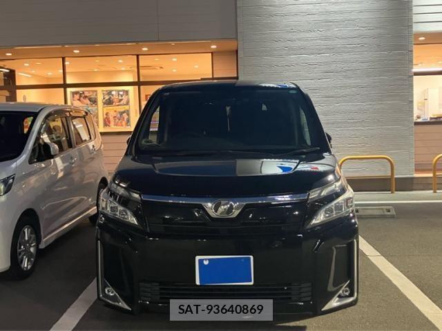 Toyota VOXY 2019-07 6642854-0