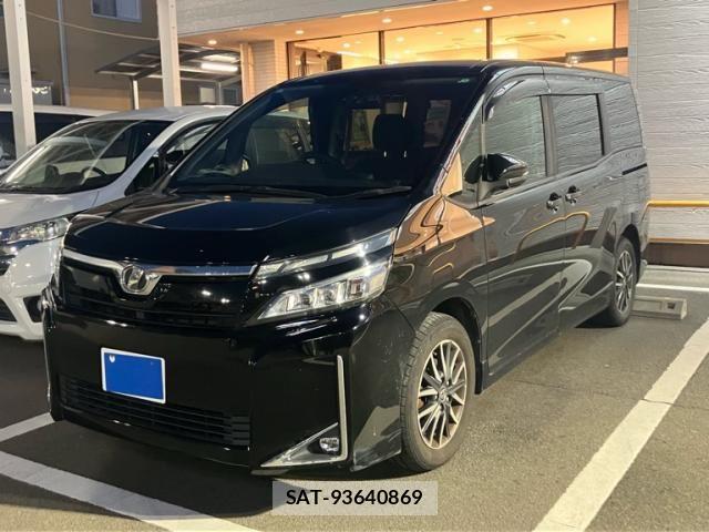 Toyota VOXY 2019-07 6642854-1