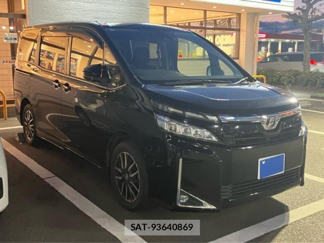 Toyota VOXY 2019-07 6642854-2