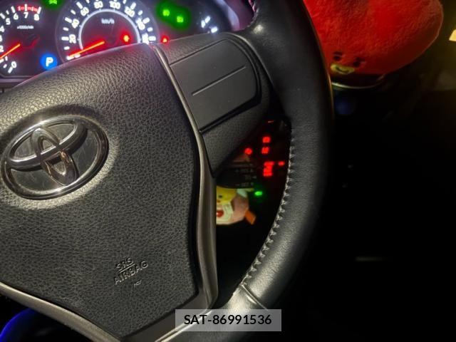 Toyota VOXY 2017-12 6615595-9