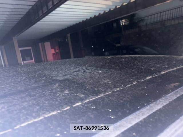 Toyota VOXY 2017-12 6615595-16