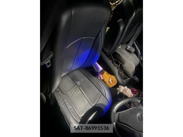Toyota VOXY 2017-12 6615595-2