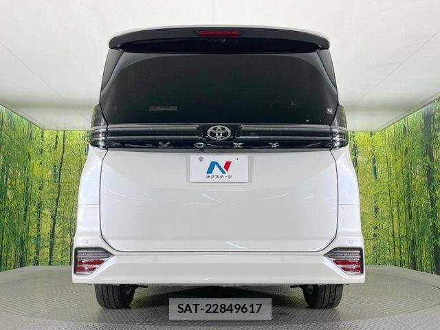 Toyota VOXY 2024-10 6674085-15