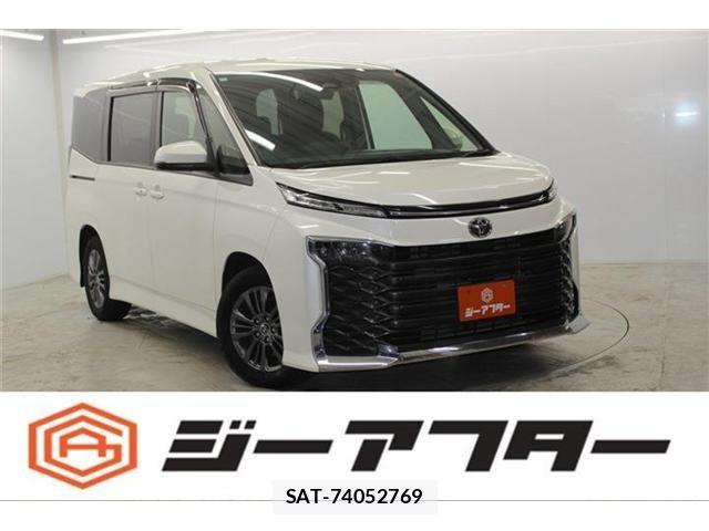 Toyota VOXY 2022-12 6674092-0