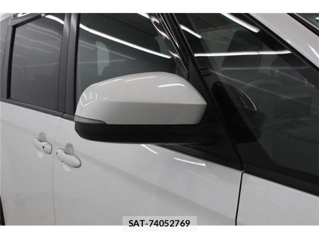 Toyota VOXY 2022-12 6674092-9