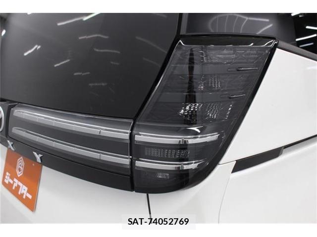 Toyota VOXY 2022-12 6674092-16
