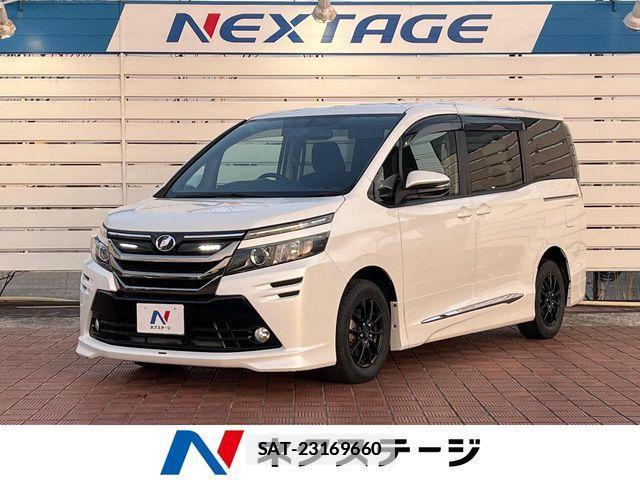 Toyota VOXY 2014-01 6674104-0