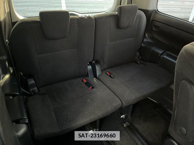 Toyota VOXY 2014-01 6674104-11