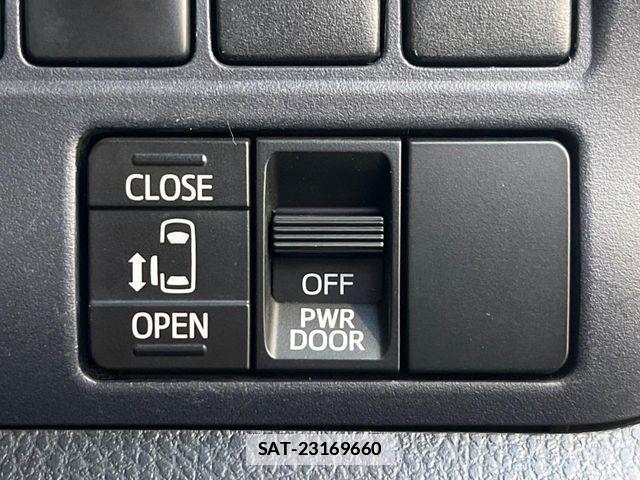 Toyota VOXY 2014-01 6674104-6
