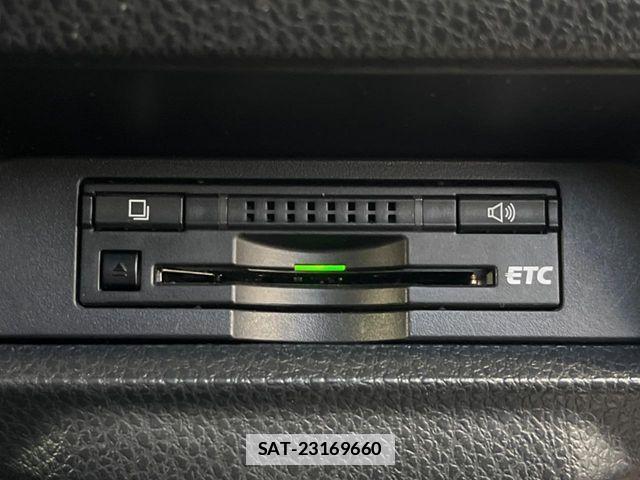 Toyota VOXY 2014-01 6674104-8