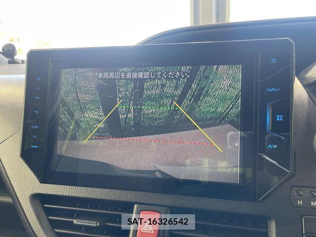 Toyota VOXY 2018-08 6674091-4