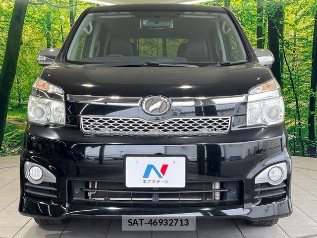Toyota VOXY 2012-11 6674106-14