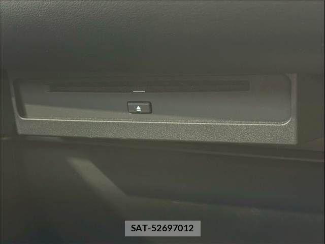 Toyota VOXY 2025-04 6674081-9
