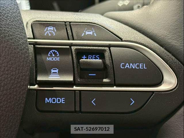 Toyota VOXY 2025-04 6674081-7