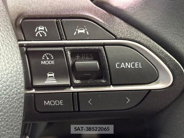 Toyota VOXY 2023-07 6674080-4