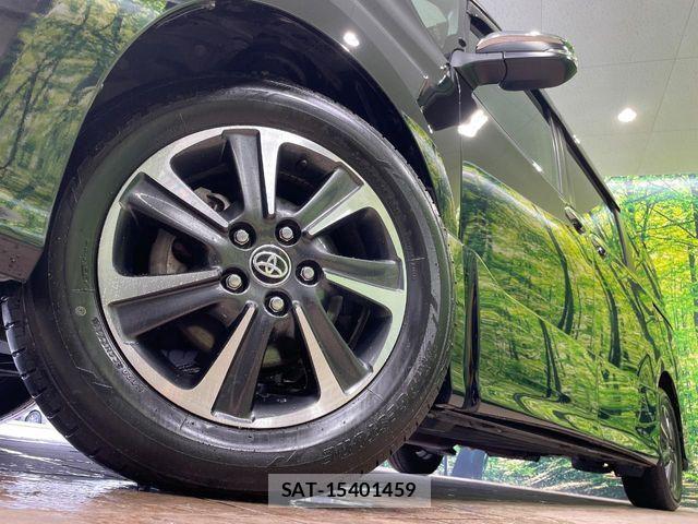 Toyota VOXY 2020-09 6674088-12