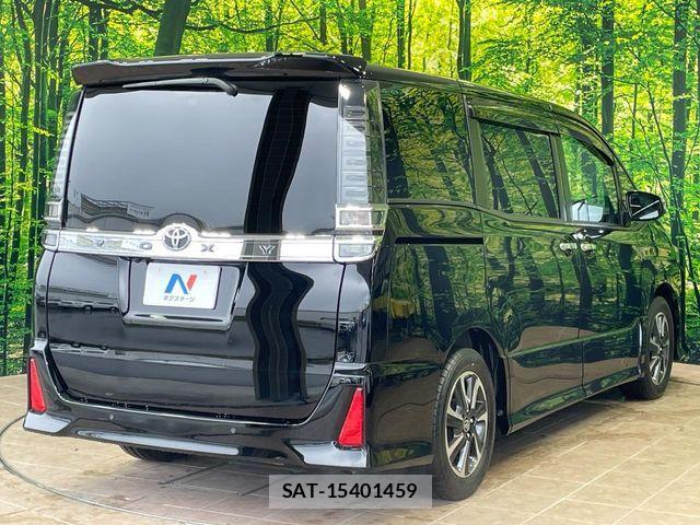 Toyota VOXY 2020-09 6674088-17