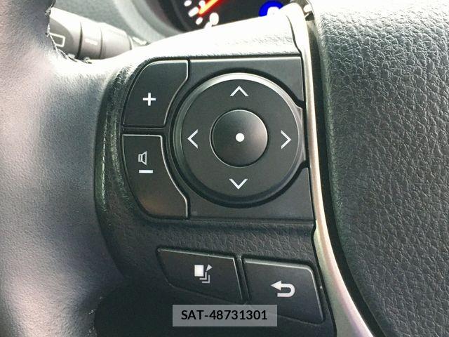 Toyota VOXY 2021-06 6674090-17