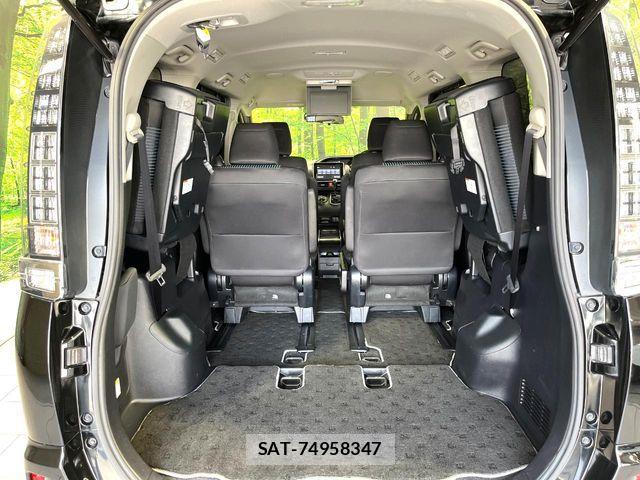 Toyota VOXY 2015-07 6674098-9