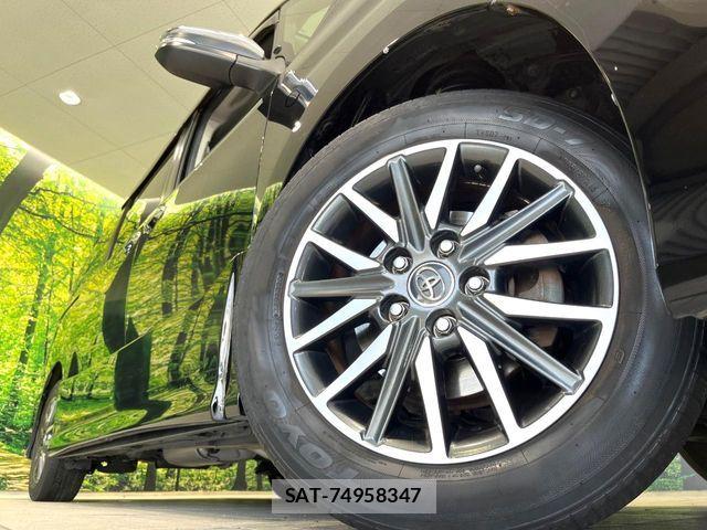 Toyota VOXY 2015-07 6674098-12