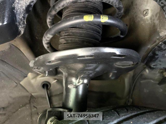 Toyota VOXY 2015-07 6674098-19