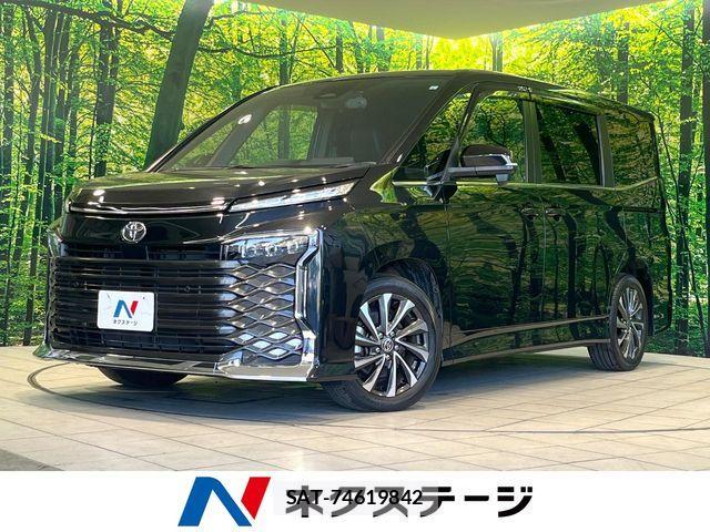Toyota VOXY 2023-01 6674084-0