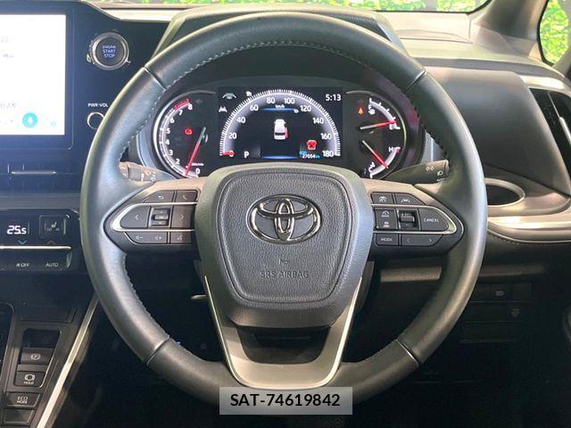 Toyota VOXY 2023-01 6674084-11