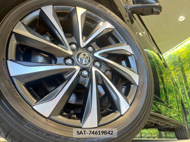 Toyota VOXY 2023-01 6674084-13