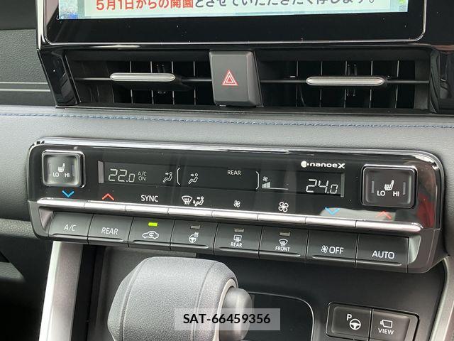Toyota VOXY 2026-03 6678663-23