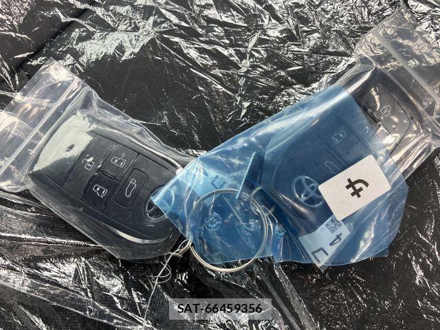Toyota VOXY 2026-03 6678663-28