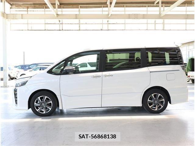 Toyota VOXY 2020-06 6678692-25