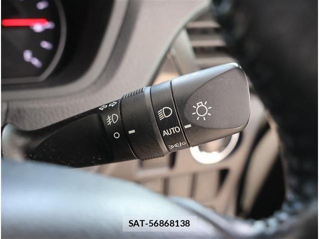 Toyota VOXY 2020-06 6678692-29