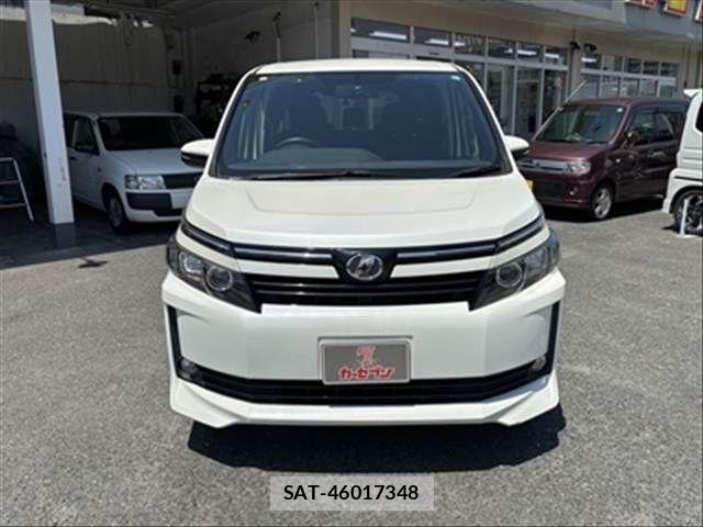 Toyota VOXY 2015-07 6678707-9