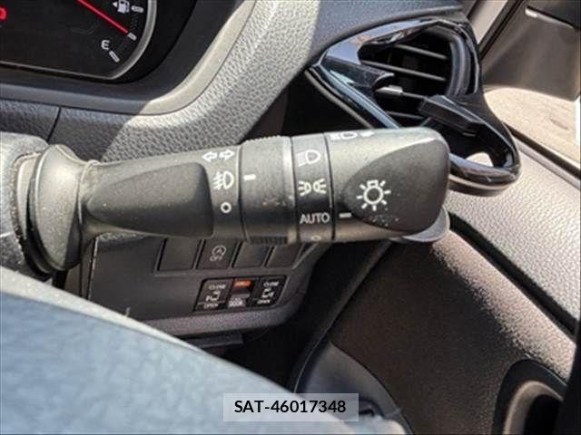 Toyota VOXY 2015-07 6678707-6
