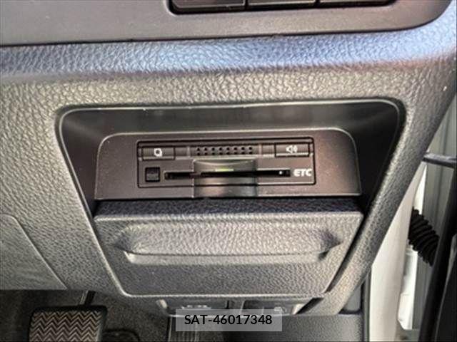 Toyota VOXY 2015-07 6678707-8