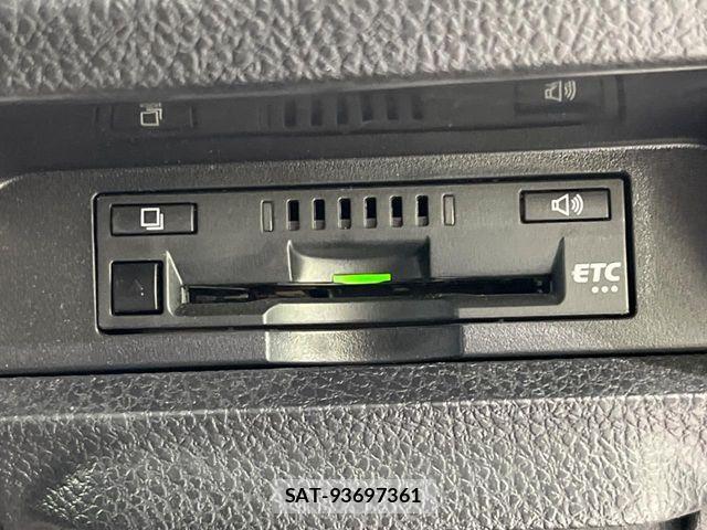 Toyota VOXY 2020-06 6678680-5