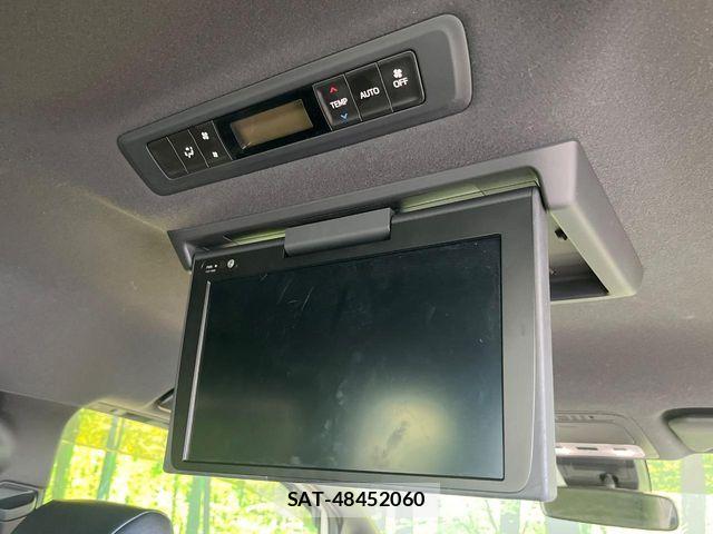 Toyota VOXY 2021-01 6678685-2