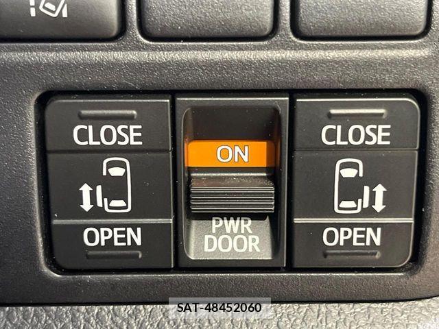 Toyota VOXY 2021-01 6678685-6