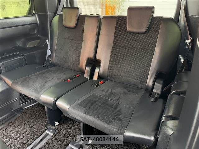 Toyota VOXY 2021-01 6678675-20