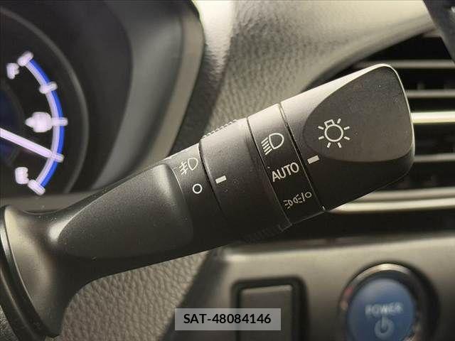 Toyota VOXY 2021-01 6678675-29