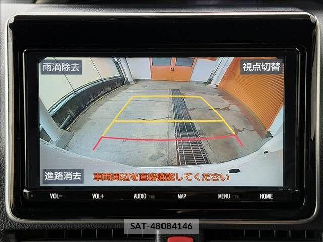 Toyota VOXY 2021-01 6678675-3