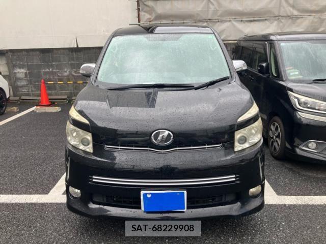 Toyota VOXY 2009-08 6678712-0