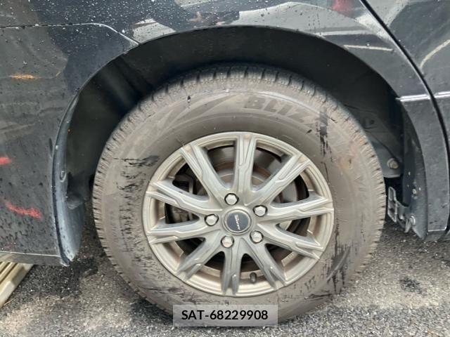 Toyota VOXY 2009-08 6678712-7