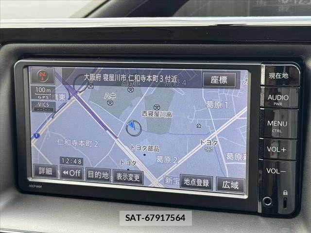 Toyota VOXY 2015-01 6678704-2