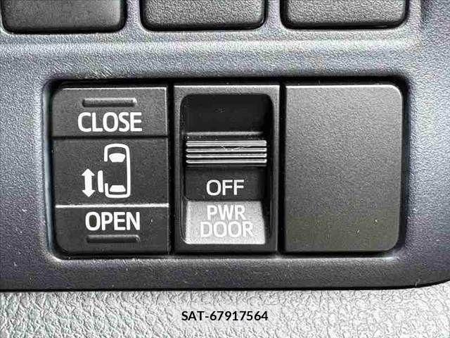 Toyota VOXY 2015-01 6678704-6