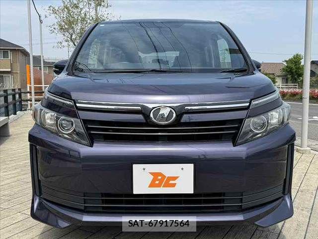 Toyota VOXY 2015-01 6678704-8
