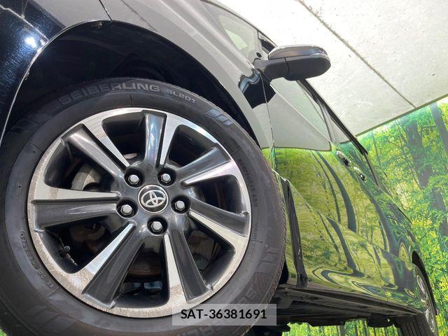 Toyota VOXY 2020-11 6678681-13