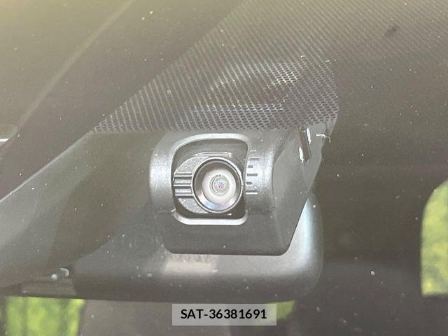 Toyota VOXY 2020-11 6678681-6