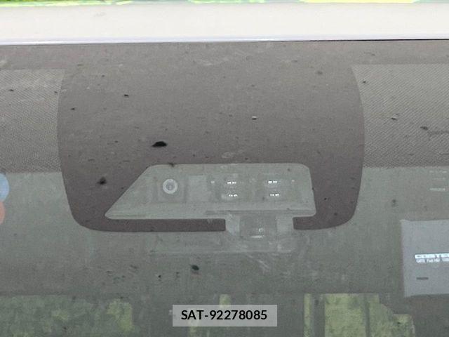 Toyota VOXY 2018-06 6678696-6