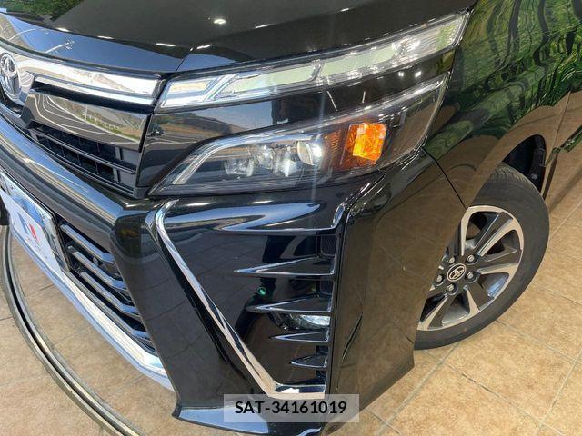 Toyota VOXY 2020-10 6678688-12